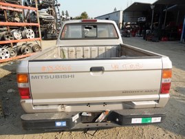 1994 MITSUBISHI PICK UP SILVER STD CAB 2.4L AT 2WD 183863